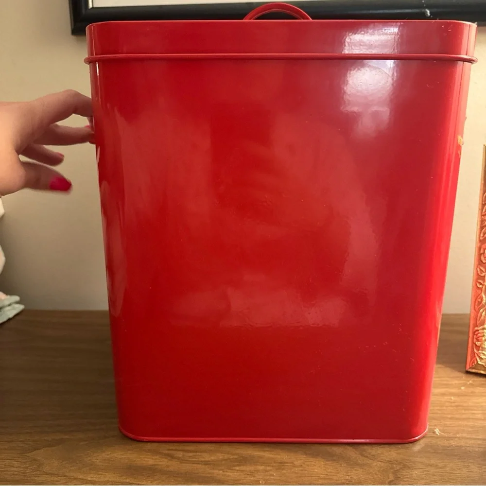 Red Dog Treat Container - Feliz Navidog Rae Dunn